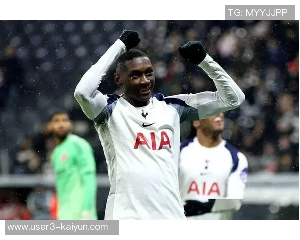 弗兰克承受压力仍将带领热刺征战欧冠比赛展现决心与勇气